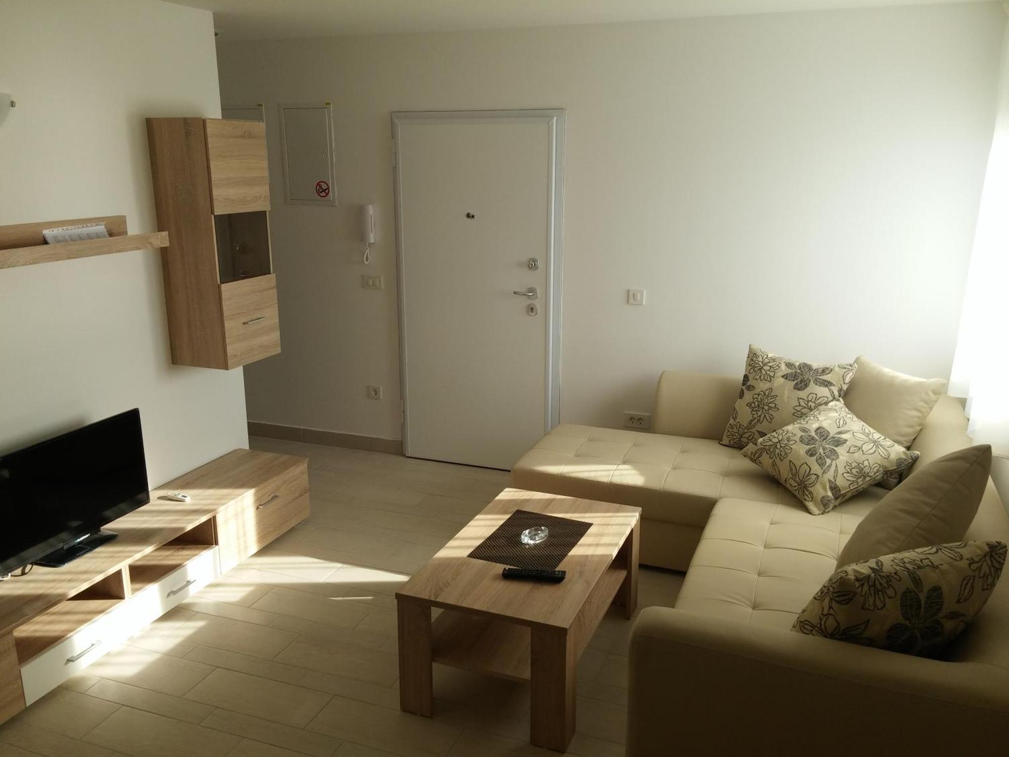 Apartments Rtina Benici Buitenkant foto
